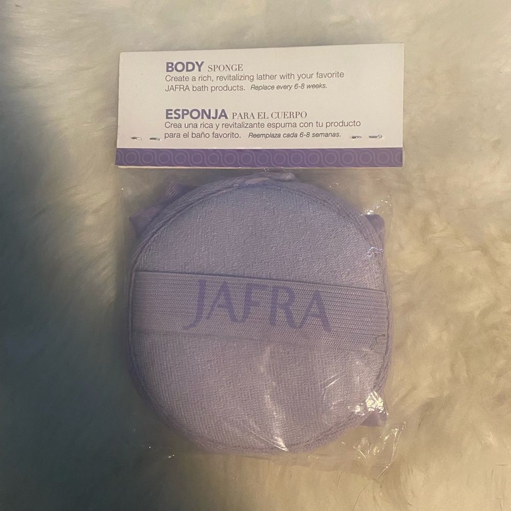 [jafra] brand new in retail packaging dual sided body scrub#10